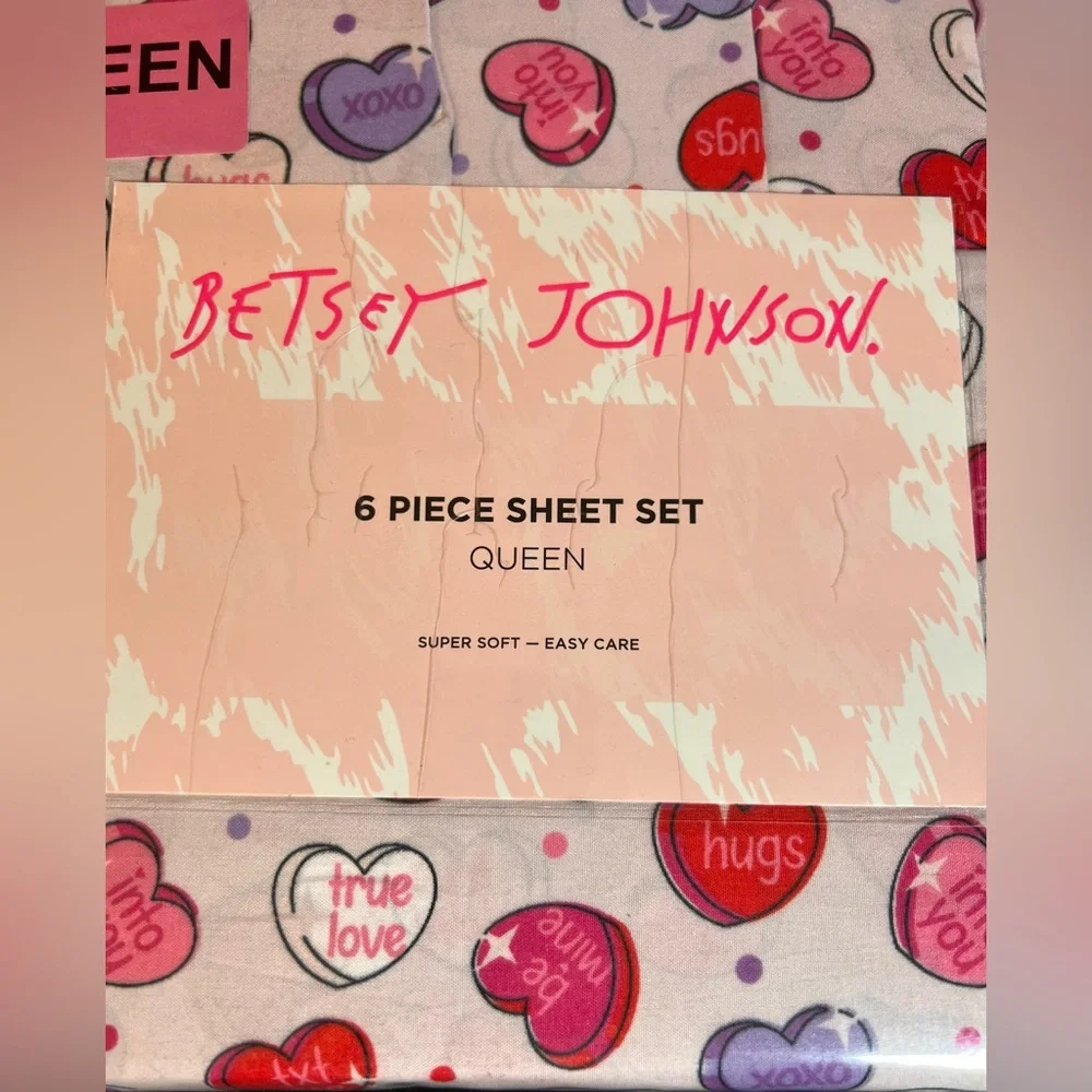 Betsey Johnson Queen 6pc Sheet Set Sweet Nothings Hearts NEW